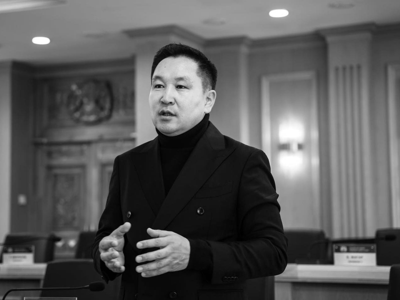 Хотын даргын зөвлөх Г.Батсайханыг МУИС-д эрх зүйч мэргэжил эзэмшээгүй гэдгийг тус сургууль тодорхойлов